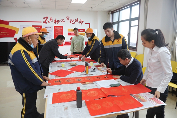 1643251482178698.jpg 送春聯活動 (3).JPG
