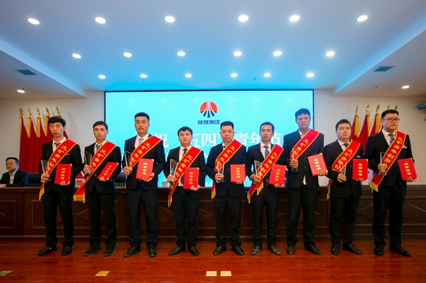 1656838226803197.jpg 2.jpg