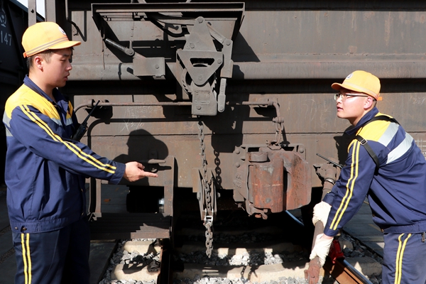 1688982665165819.jpg 師帶徒_副本.jpg