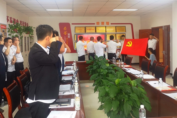 1689751144192672.jpg 瓦斯抽采隊開展主題黨日活動_副本.jpg