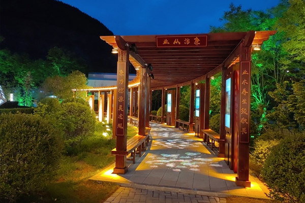 1694766769276879.jpg 2 廉潔長廊生“廉花”_副本.jpg