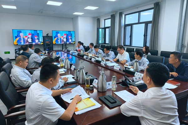 1695807355208826.jpg 觀看警示教育片_副本.jpg