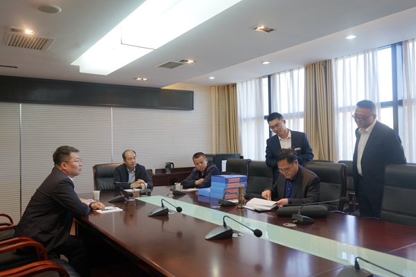 配圖 (2)_副本.jpg