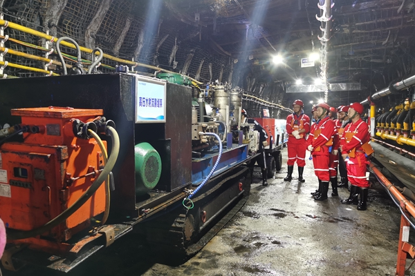 1699839275159897.jpg 3.現場會國家局交流_副本.jpg