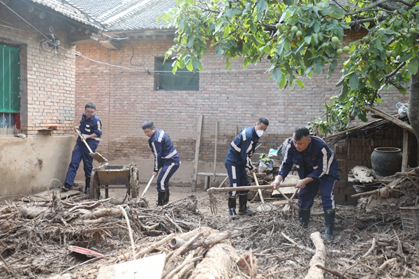 1700123124145577.jpg 4.抗洪救災_副本.jpg