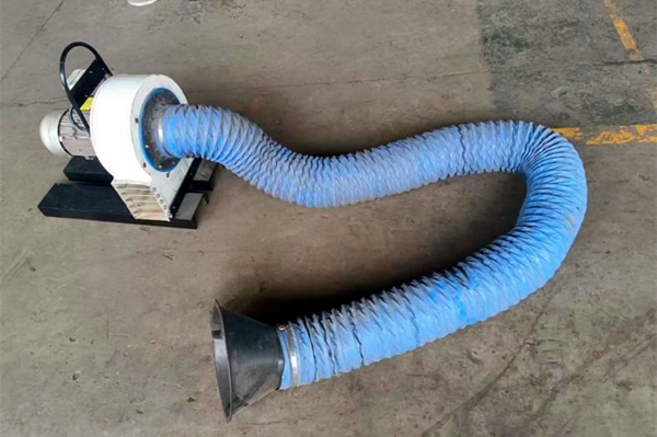 1700808539104961.jpg 3 負(fù)壓引風(fēng)機(jī)_副本.jpg