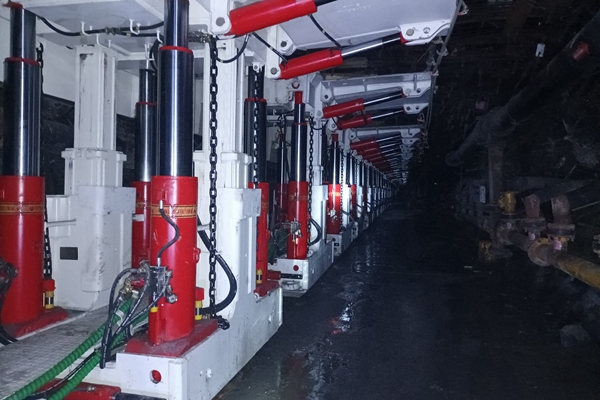 1704272156162671.jpg 防沖架_副本.jpg