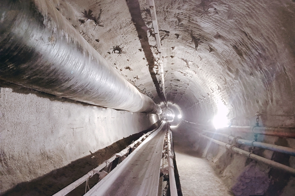 1706856899148064.jpg TBM掘進巷道_副本.jpg