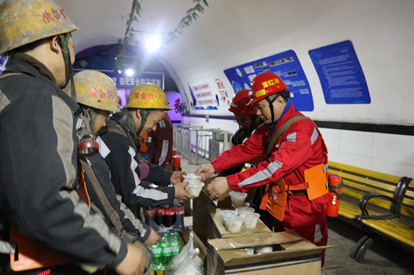 1707562637332126.jpg IMG_4408.JPG