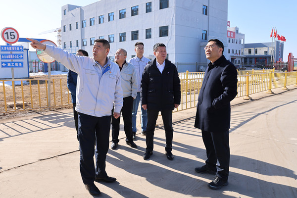 1707636630420984.jpg 焦總檢查工作.jpg