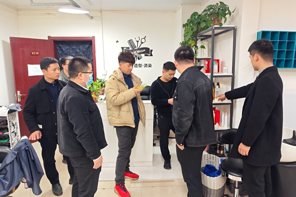 1713161803184436.jpg 配圖2_副本.jpg