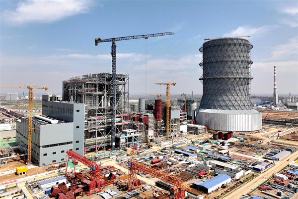 1719124698119017.jpg 2——碧水藍(lán)天綿延百里 綠色礦山如期而至——CFB示范項(xiàng)目_副本.jpg