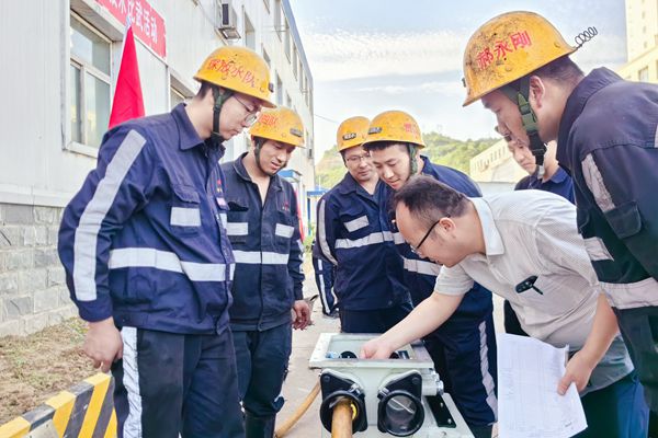 3 技術(shù)比武_副本.jpg