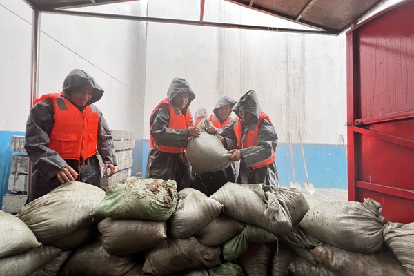 1720492752206192.jpg 0fe996fe7158e4c4343d28d2f487b19_副本.jpg