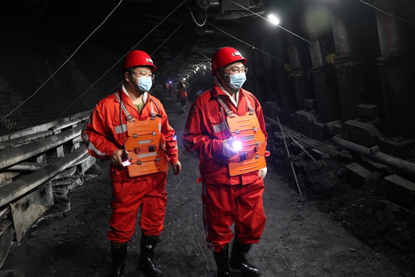 1736498186123437.jpg 大佛寺-郭林生.jpg