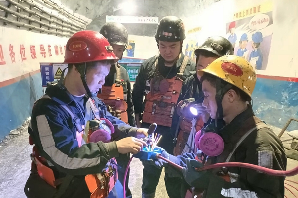 1738824312413542.jpg 配圖2_副本.jpg