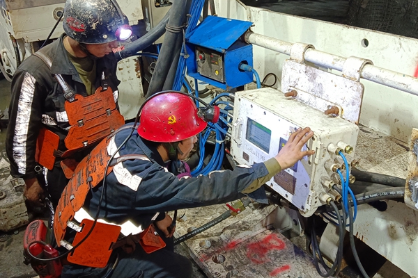 1739256729105475.jpg 2_副本.jpg