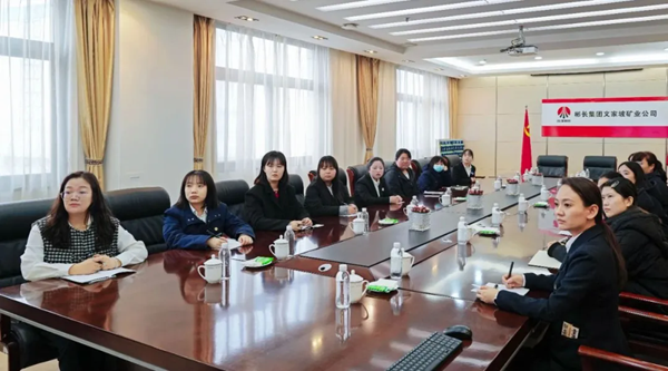 1741487524208332.png 文家坡觀看兩會.png