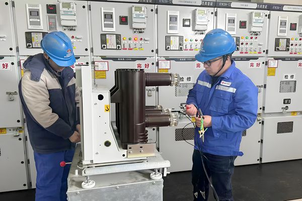 1741594940191104.jpg 耐壓試驗_副本.jpg