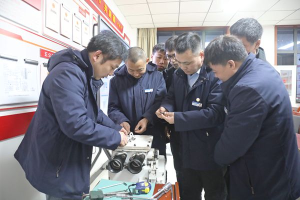 2 0A8A0103_副本.jpg