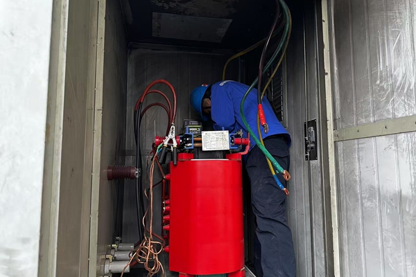 1742369329105893.jpg 設備檢修_副本.jpg