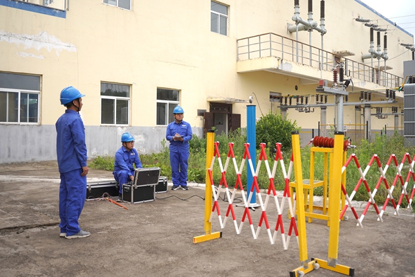 1744360747874627.jpg 設(shè)備試驗(yàn)_副本.jpg