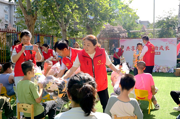 1757806466739265.jpg 44.jpg