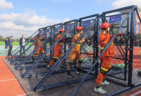 1758934585191830.jpg 2.jpg