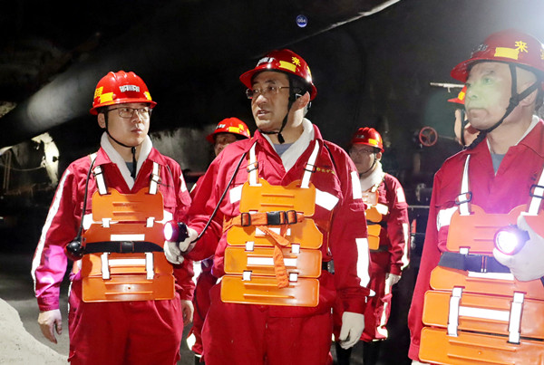 1759377502805595.jpg 1.jpg