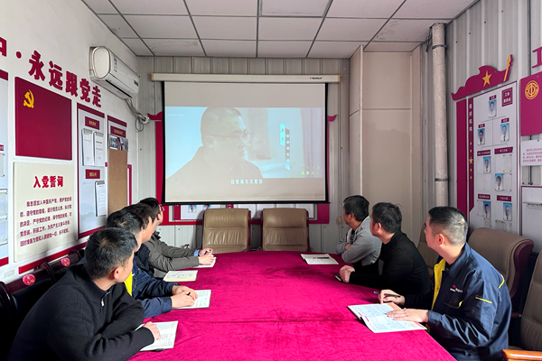 1760941616107061.png 第一段后_副本.png