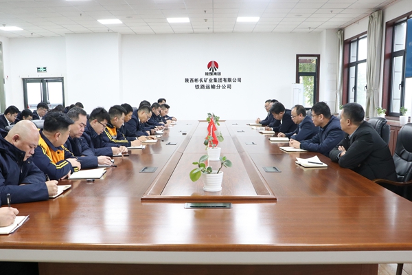 1762218097194340.jpg 中心組學習_副本.jpg