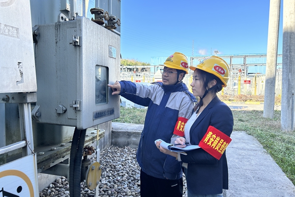 1765420841200321.jpg 1.青安崗員化身“安全掃描儀”_副本_副本.jpg