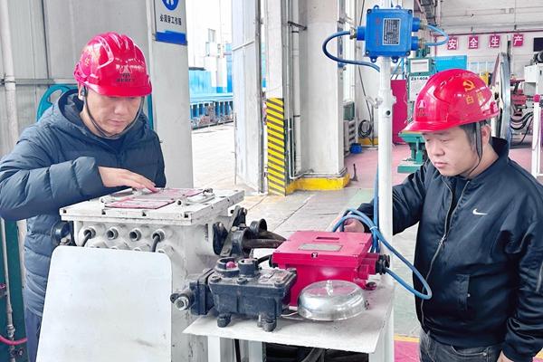 1765787744175740.jpg 第一段_副本.jpg